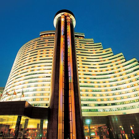 Hua Ting Hotel And Towers Šanghaj Exteriér fotografie